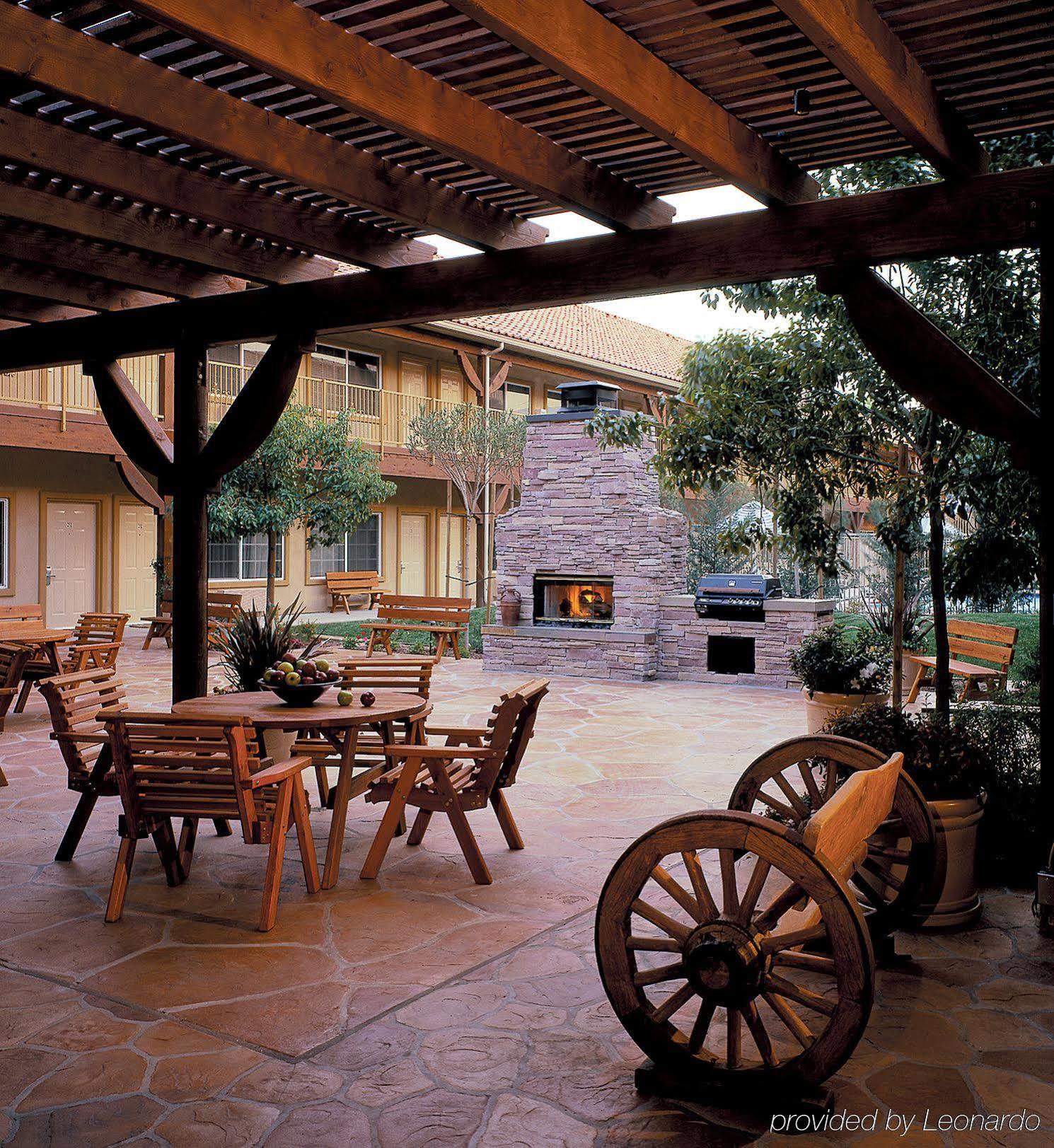 Best Western Corona Hotel & Suites Restaurant bilde